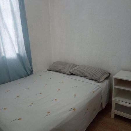 Апартаменти Apartamento En Francos Rodriguez, Junto A Bravo Murillo Мадрид Екстер'єр фото